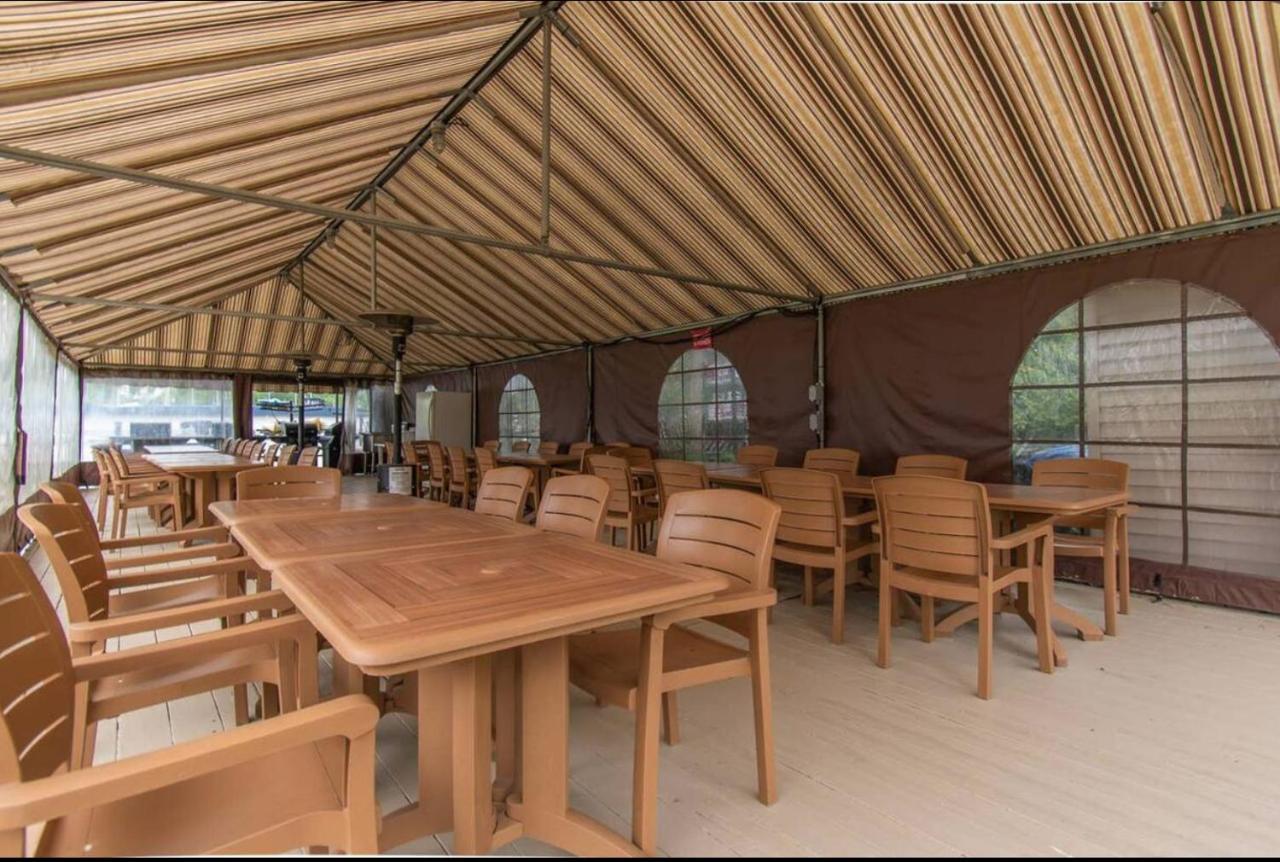 Magog Waterfront Condo Eksteriør billede