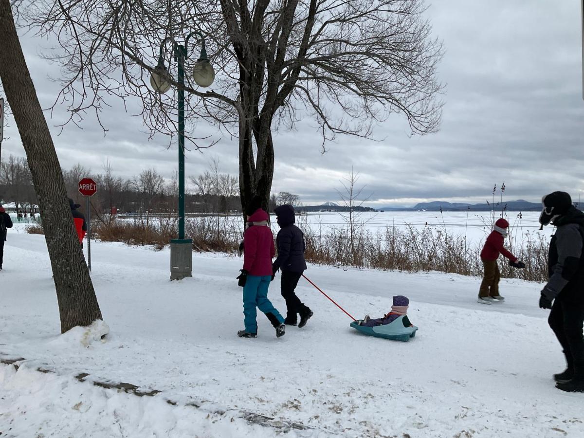 Magog Waterfront Condo Eksteriør billede